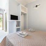 Mia Guest house
